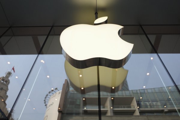 鸿运配资 苹果发布会前瞻: iPhone要变轻薄? 国行AI或继续缺位